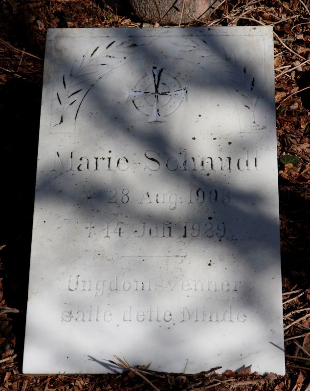 Marie  Schmidt .JPG